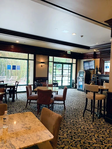 Andre's Restaurant/Vintage Lounge Bar photo 9